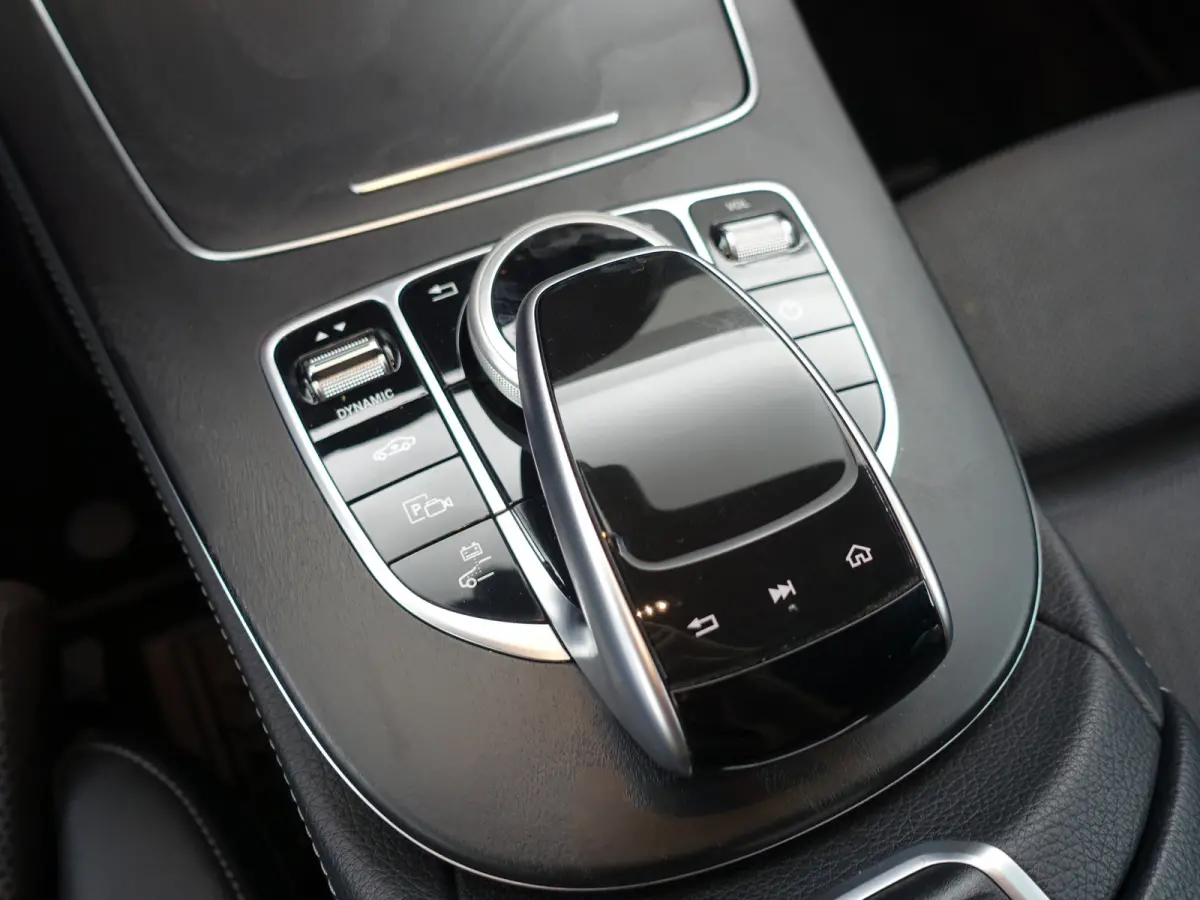 350 e AMG Premium Plus Aut- 360 Camera, Sfeerverlichting, Carplay, Head Up, Burmester, Xenon Led