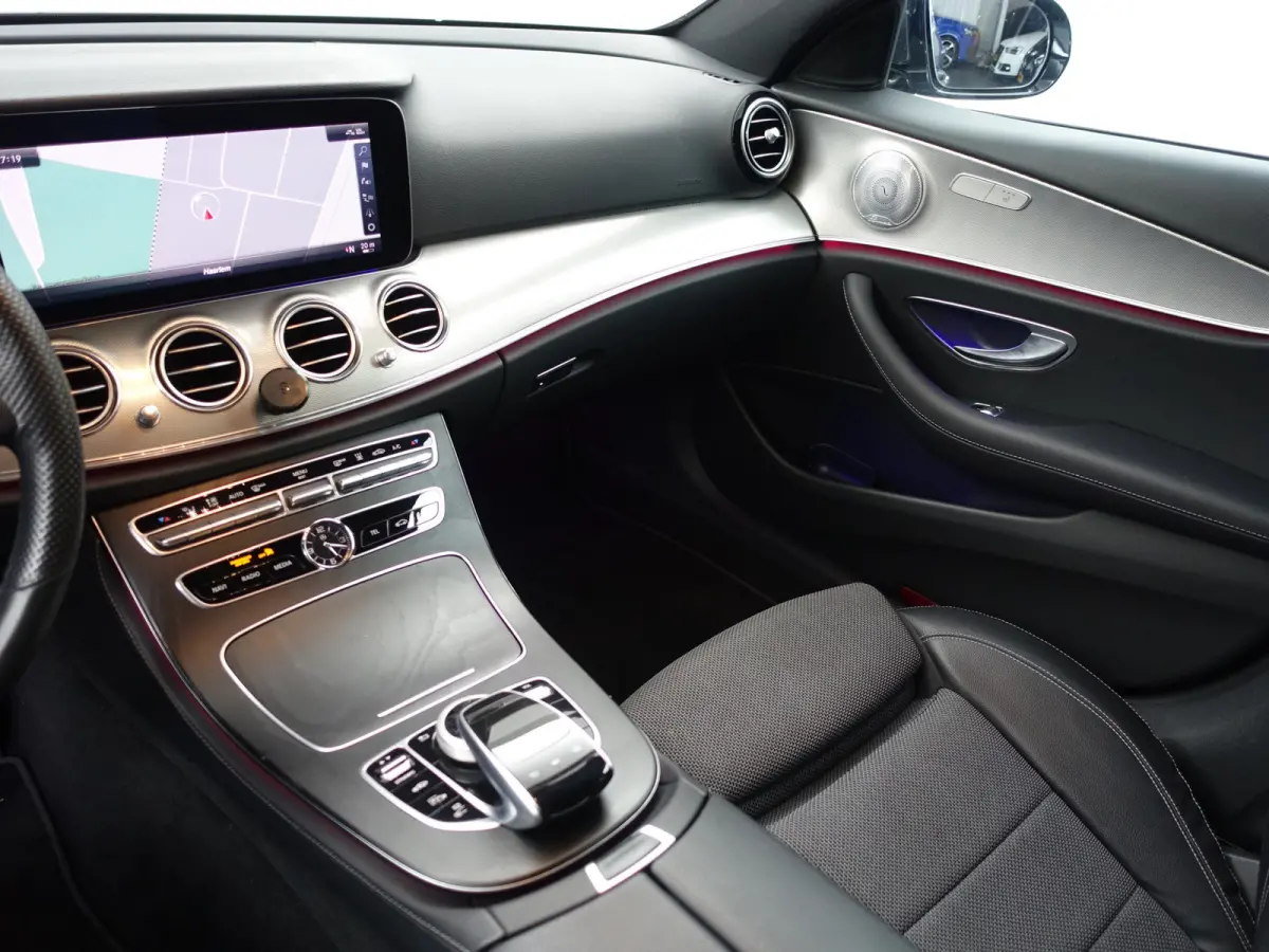 350 e AMG Premium Plus Aut- 360 Camera, Sfeerverlichting, Carplay, Head Up, Burmester, Xenon Led