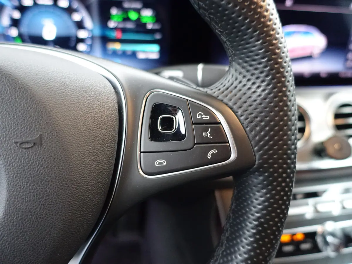 350 e AMG Premium Plus Aut- 360 Camera, Sfeerverlichting, Carplay, Head Up, Burmester, Xenon Led