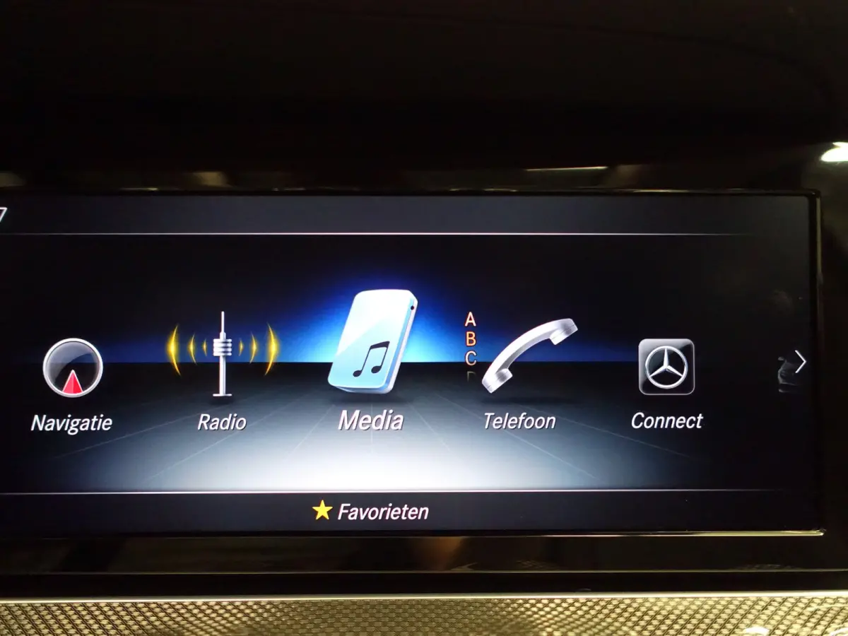 220 D Prestige Plus Aut, Panoramadak, 360 Camera, Memory Seats, Burmester Surround, Sfeerverlichting