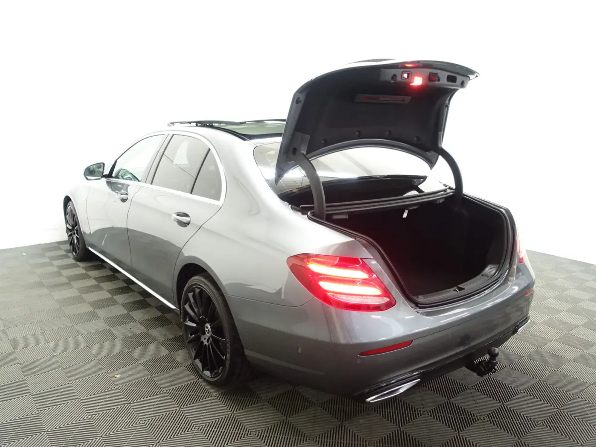 220 D Prestige Plus Aut, Panoramadak, 360 Camera, Memory Seats, Burmester Surround, Sfeerverlichting