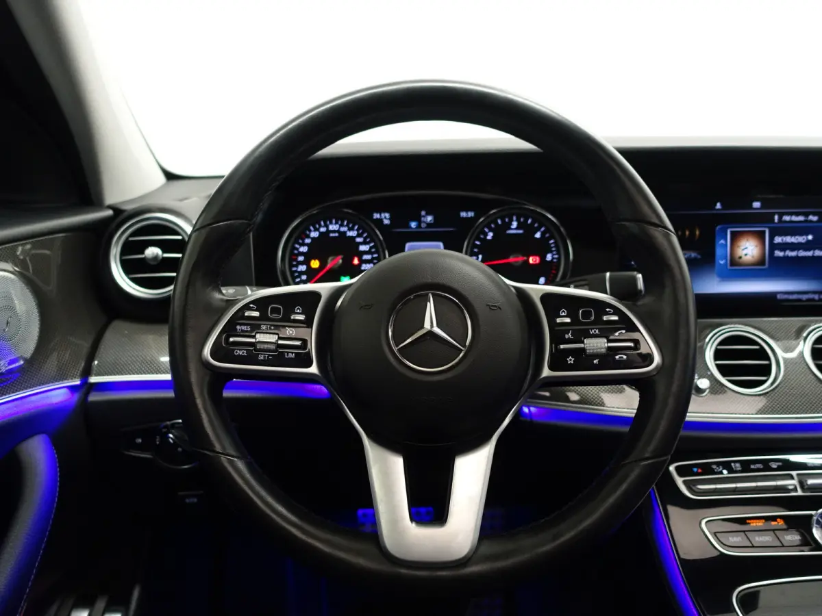 220 D Prestige Plus Aut, Panoramadak, 360 Camera, Memory Seats, Burmester Surround, Sfeerverlichting