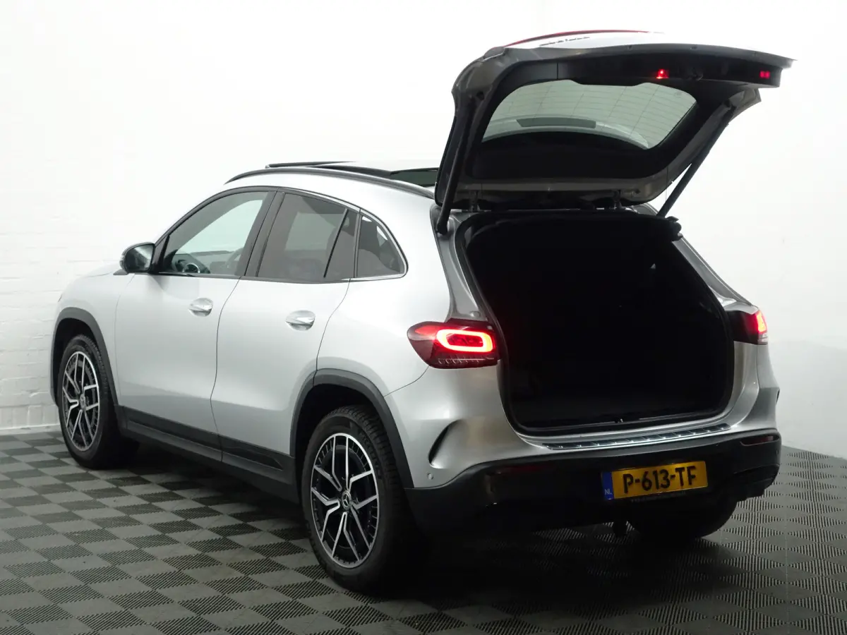 250 AMG Edition 1 67 kWh Aut- Head Up, Memory Seats, 360 Camera, Panoramadak, Alcantara Interieur Afwerking, Sfeerverlichting