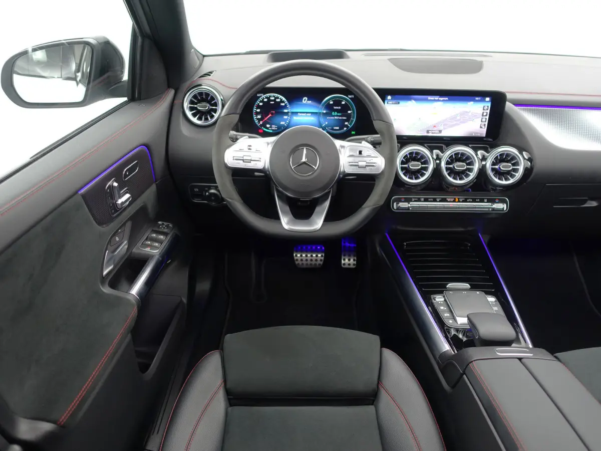 250 AMG Edition 1 67 kWh Aut- Head Up, Memory Seats, 360 Camera, Panoramadak, Alcantara Interieur Afwerking, Sfeerverlichting