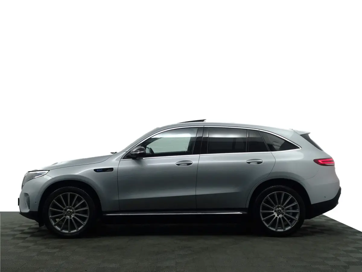 400 4MATIC Premium Plus 80 kWh- Schuifdak, Memory Seats, Carplay, Android Auto, Sfeerverlichting, 360 Camera