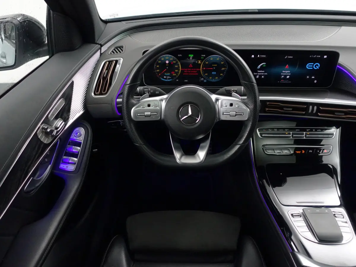 400 4MATIC Premium Plus 80 kWh- Schuifdak, Memory Seats, Carplay, Android Auto, Sfeerverlichting, 360 Camera