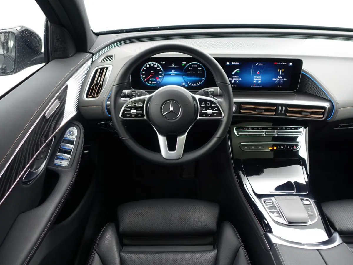 400 4MATIC Night Edition 80 kWh Aut- Schuifdak, Sfeerverlichting, Standkachel, Park Assist, Park Pilot, Xenon Led, Carplay