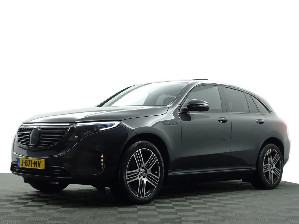 400 4MATIC Night Edition 80 kWh Aut- Schuifdak, Sfeerverlichting, Standkachel, Park Assist, Park Pilot, Xenon Led, Carplay