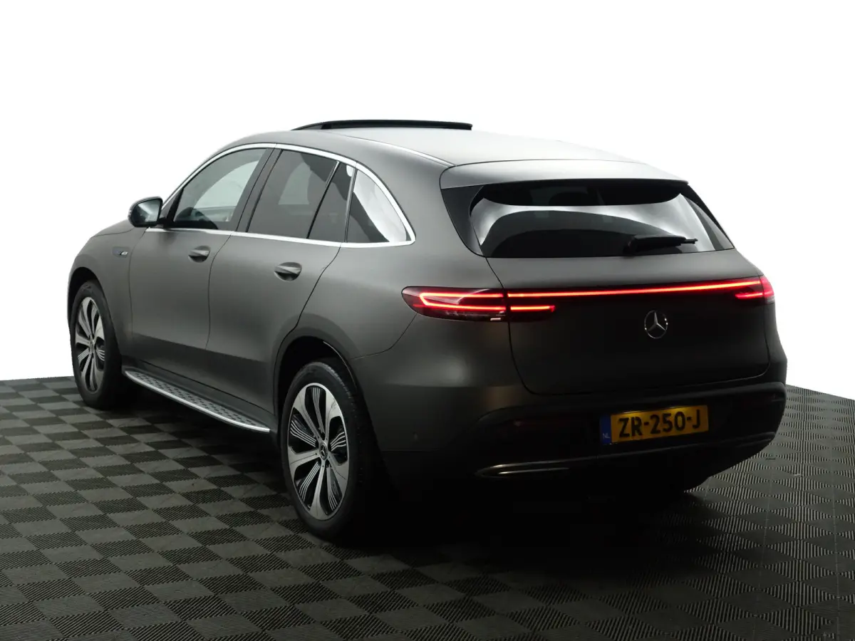 400 4MATIC 1886 Edition 80 kWh- Stoelmassage, Schuifdak, Head Up, Sfeerverlichting, 360 Camera, Carplay