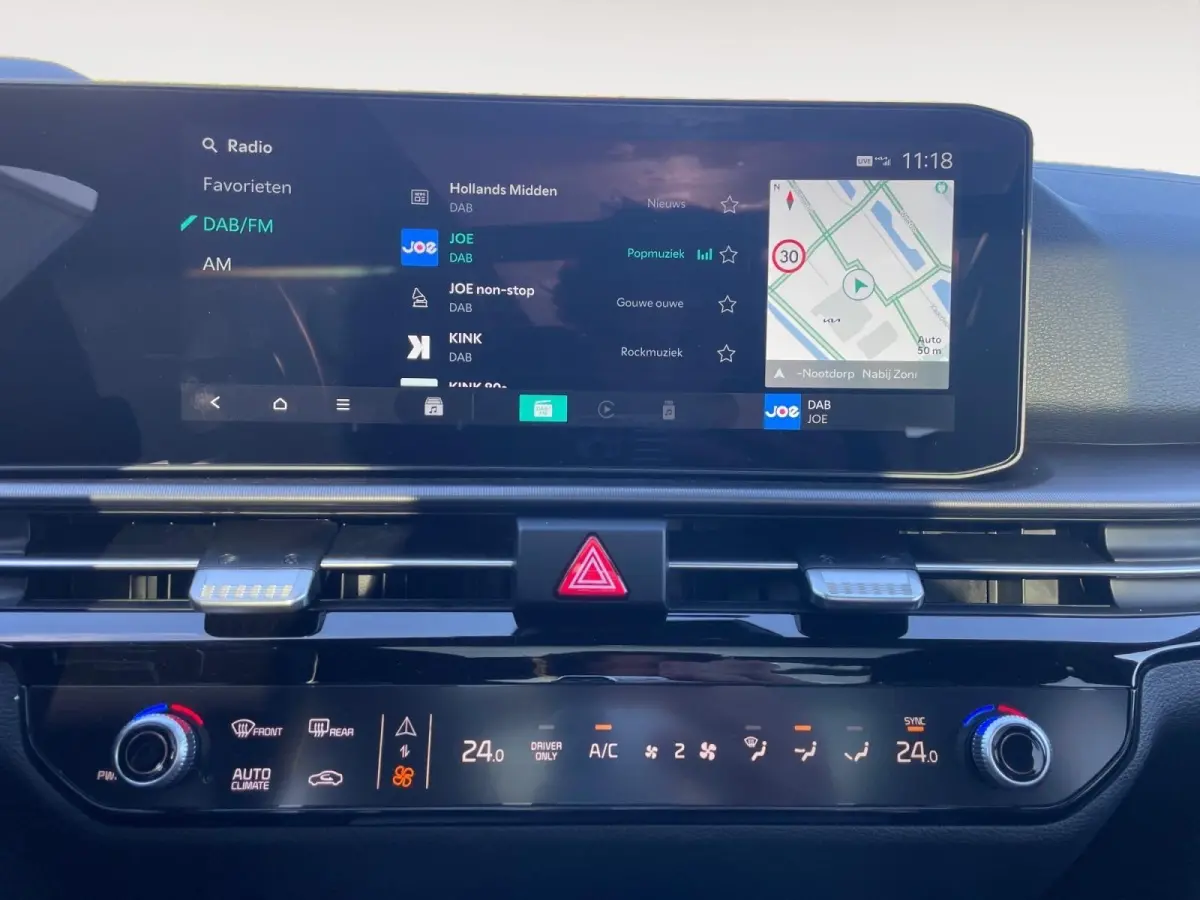 1.6 T-GDi Plug-in Hybrid GT-Line | PHEV | Navigatie | Climate control | Cruise control | Stoel + Stuur verwarming | Elektrische voorstoelen | Parkeer camera achter | Schuif kantel dak