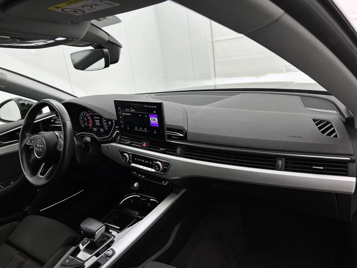 35 TFSI Business edition Automaat (GROOT-NAVIGATIE, LED, CARPLAY, SPORTSTOELEN, ELEKT. ACHTERKLEP)