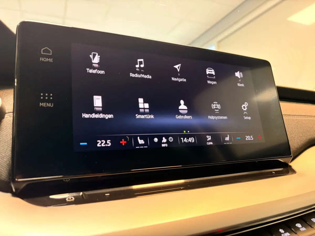 1.5 e-TSI Business Edition Plus | LED | NAVI | TREKHAAK |