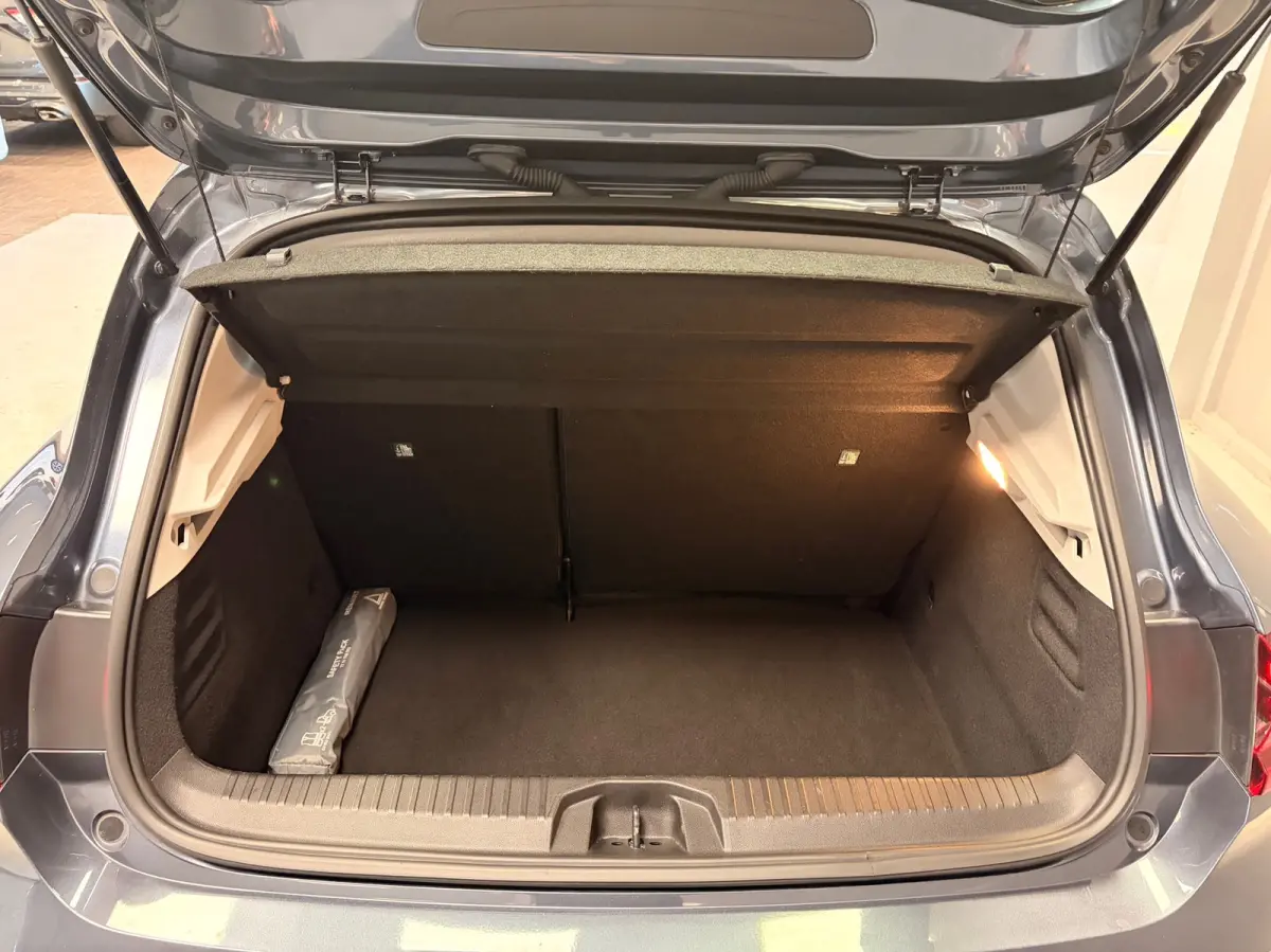 1.0 TCe Zen | AIRCO | CRUISE | CAR PLAY |LED |