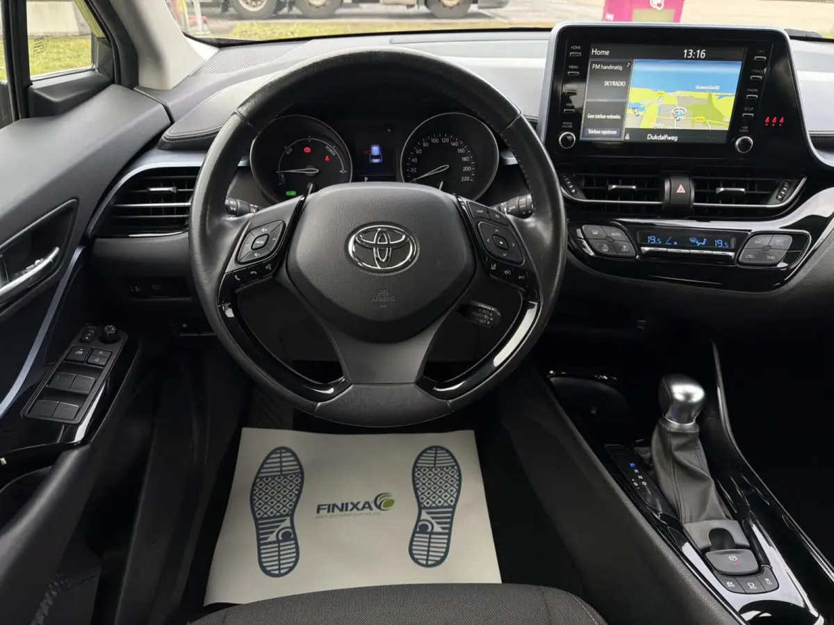 2.0 Hybrid Dynamic 184PK - NAVI/CAMERA/ACC/NAP