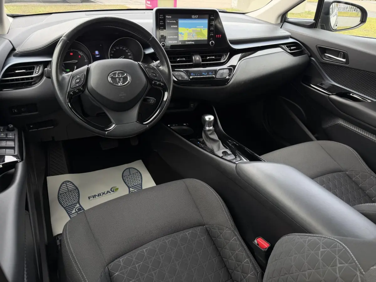2.0 Hybrid Dynamic 184PK - NAVI/CAMERA/ACC/NAP