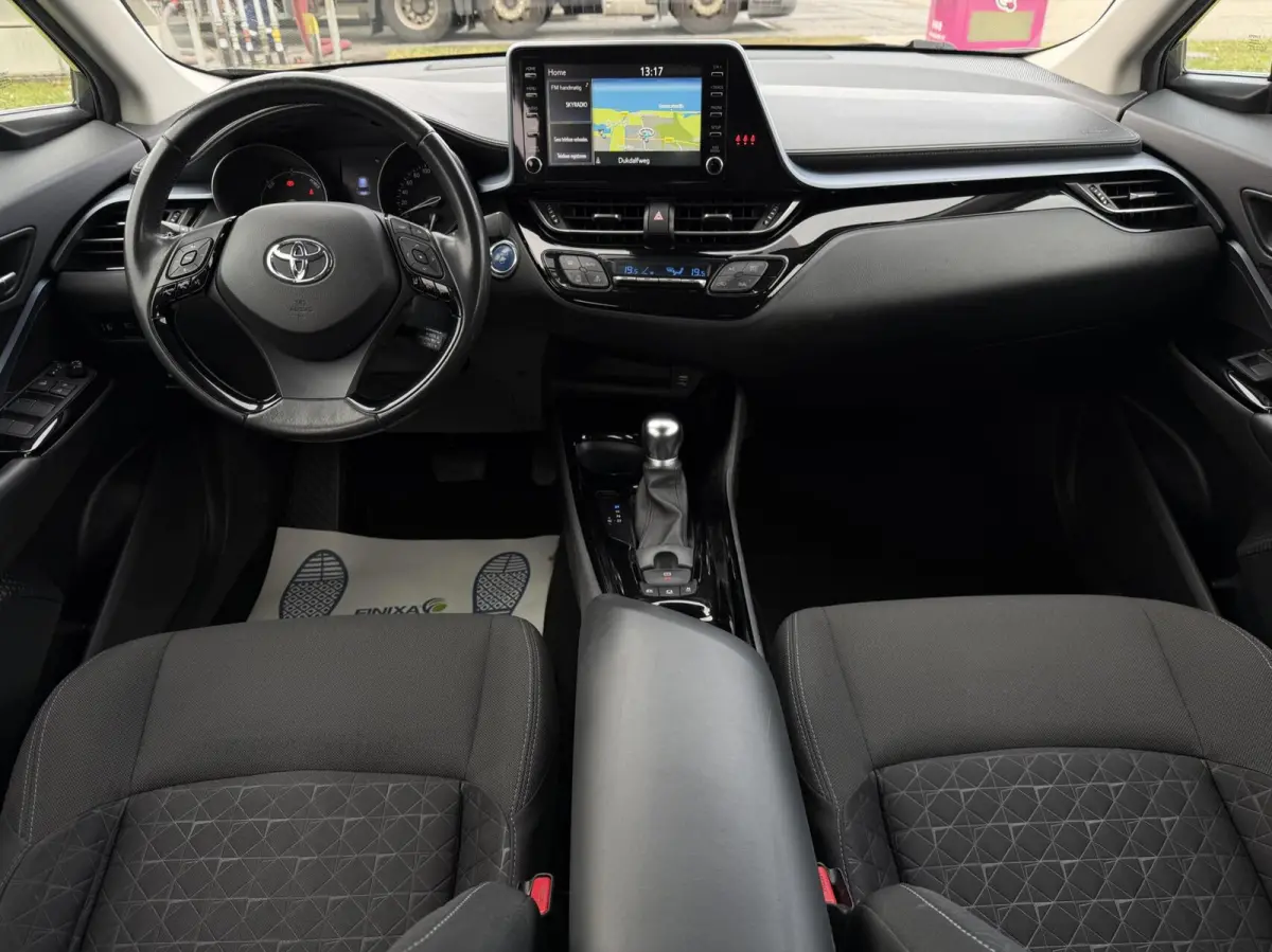 2.0 Hybrid Dynamic 184PK - NAVI/CAMERA/ACC/NAP