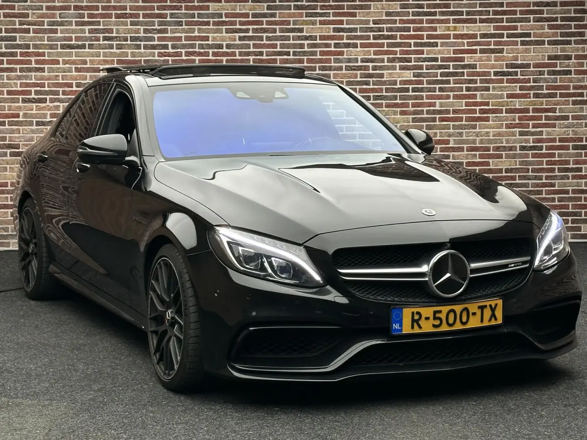 AMG 63 S Panorama Dealer 360 Headup Burmeister Memory