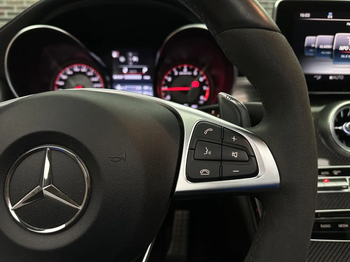AMG 63 S Panorama Dealer 360 Headup Burmeister Memory