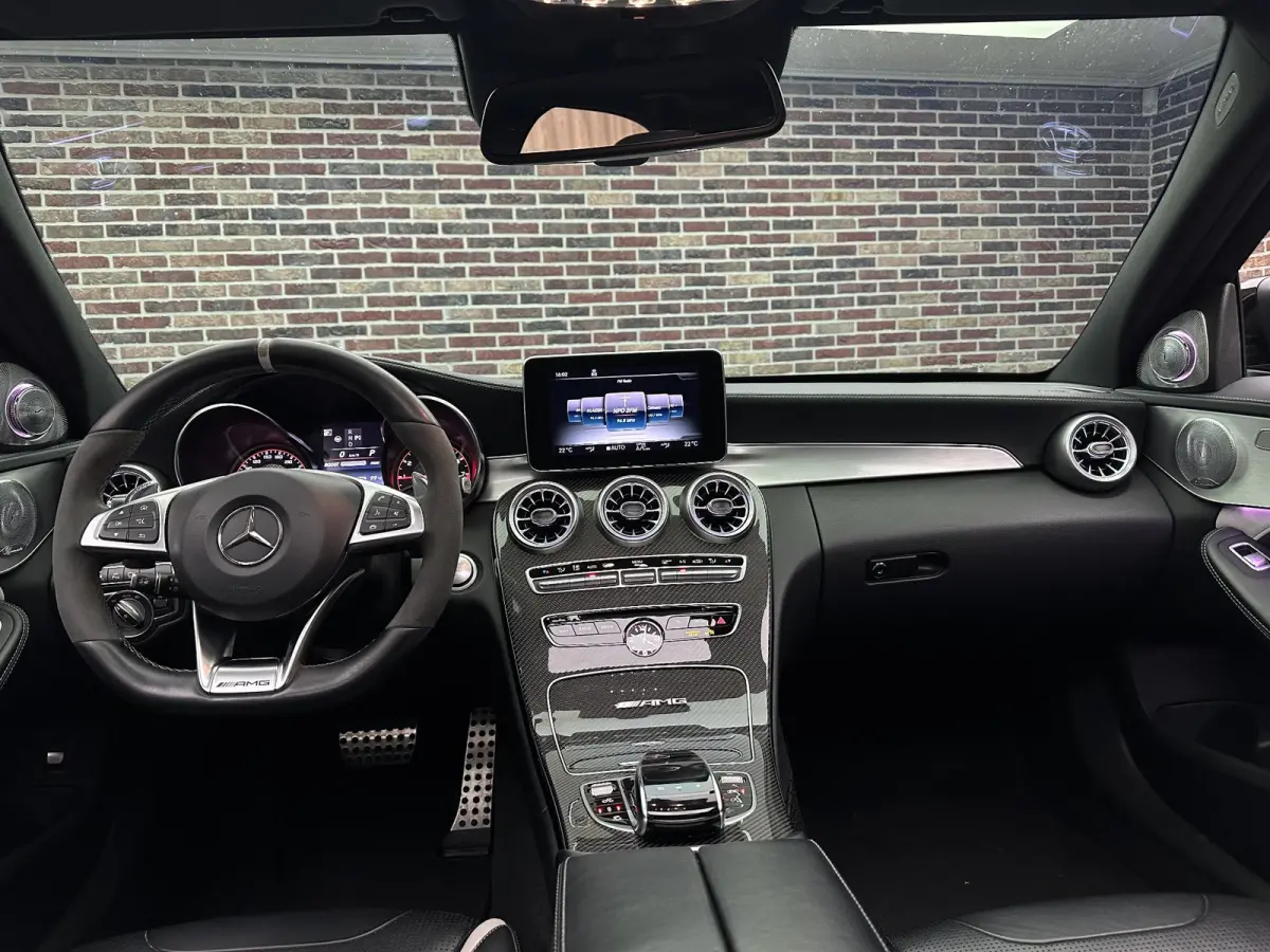 AMG 63 S Panorama Dealer 360 Headup Burmeister Memory