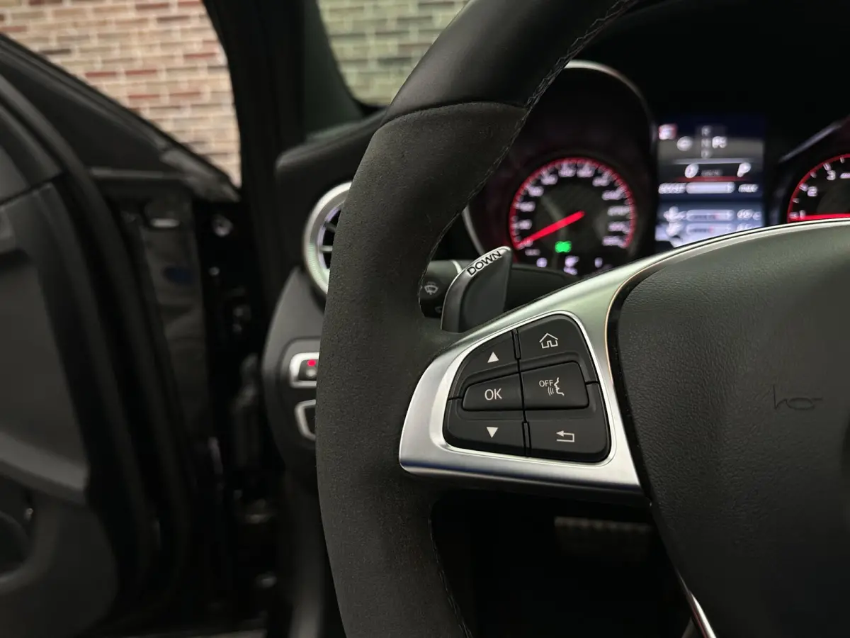 AMG 63 S Panorama Dealer 360 Headup Burmeister Memory