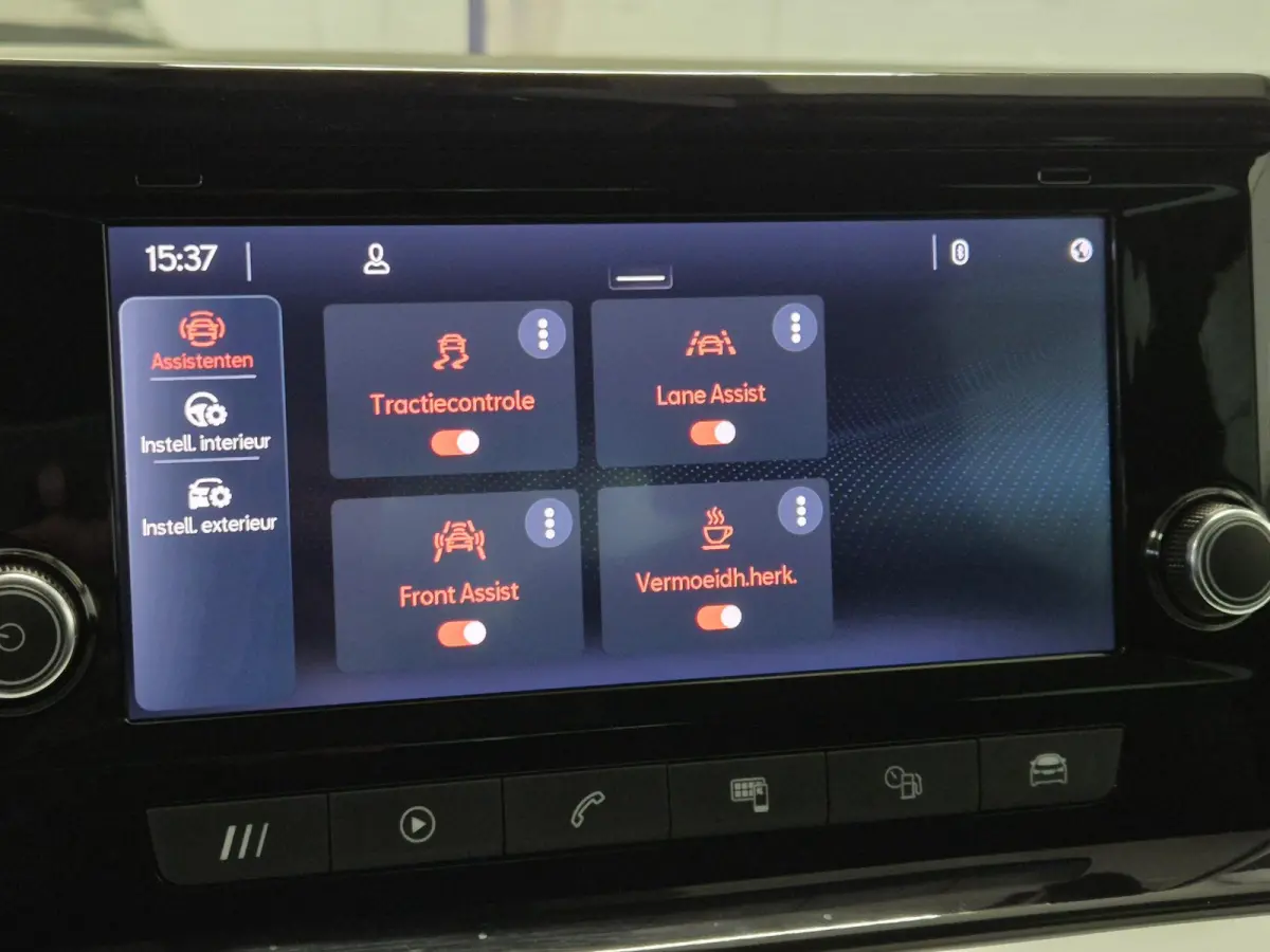 1.0 EcoTSI Style Business Connect | ECC | LM Velgen | Android Auto/ Apple CarPlay | Stoelverwarming |