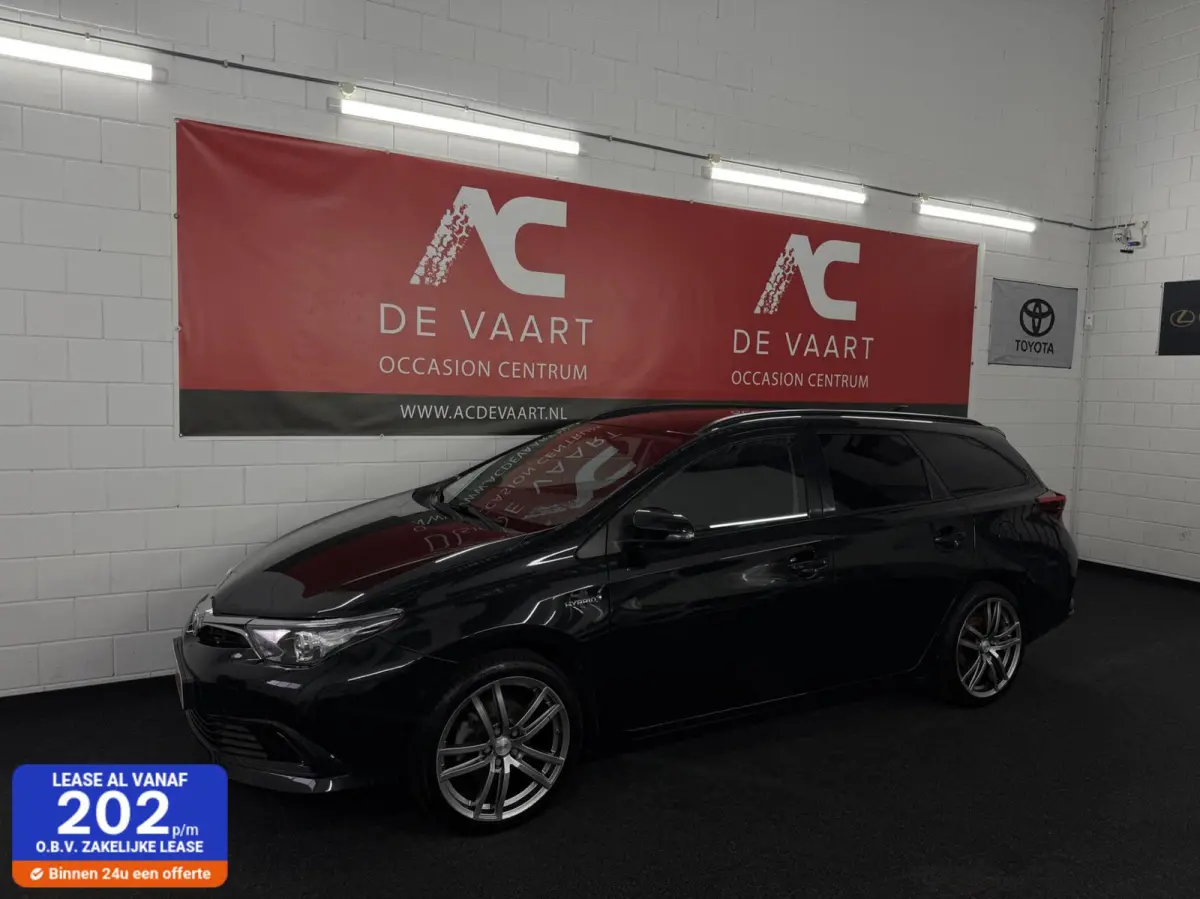 1.8 Hybrid Now - FACELIFT/NAVI/CARPLAY/NAP
