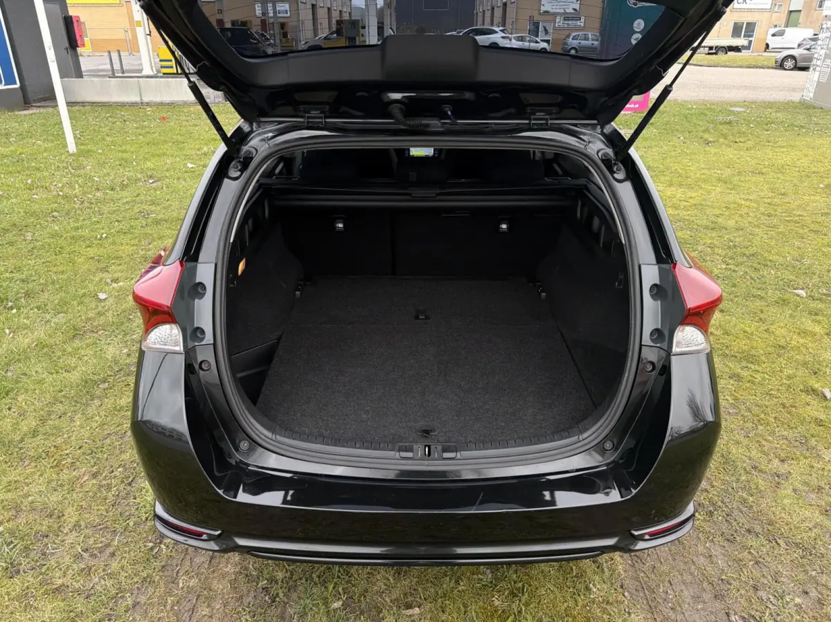 1.8 Hybrid Now - FACELIFT/NAVI/CARPLAY/NAP