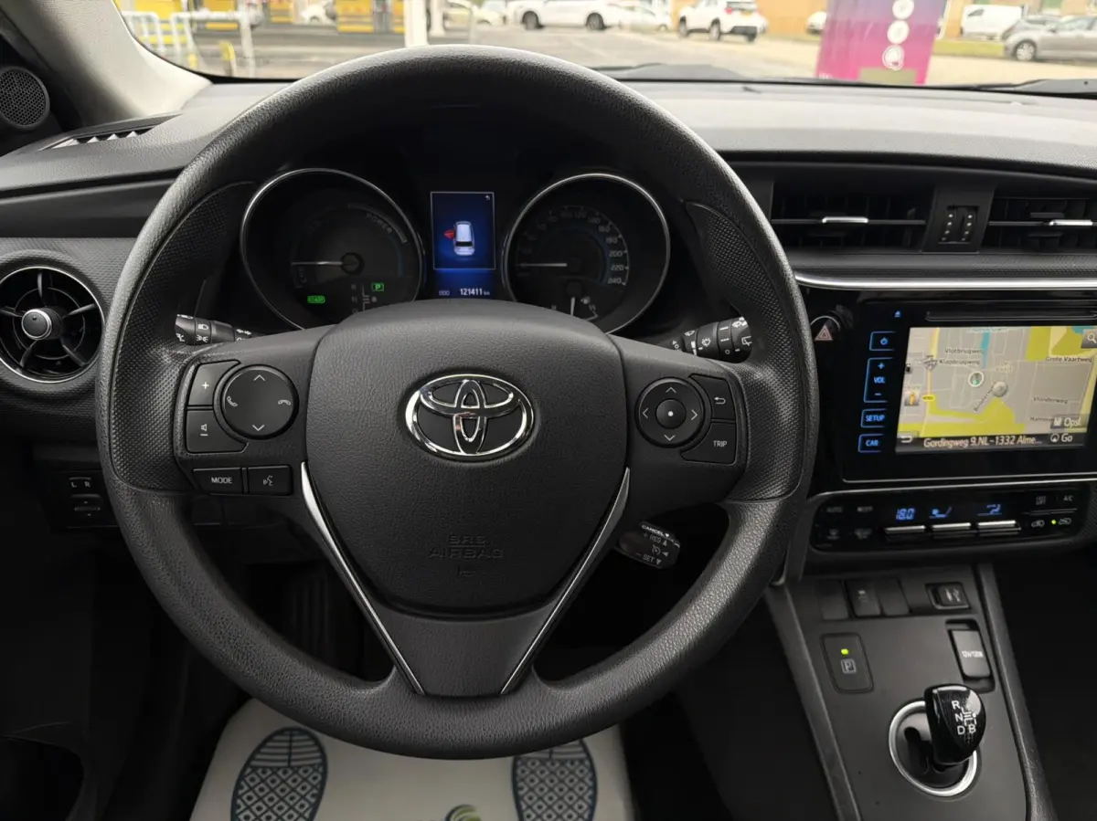 1.8 Hybrid Now - FACELIFT/NAVI/CARPLAY/NAP