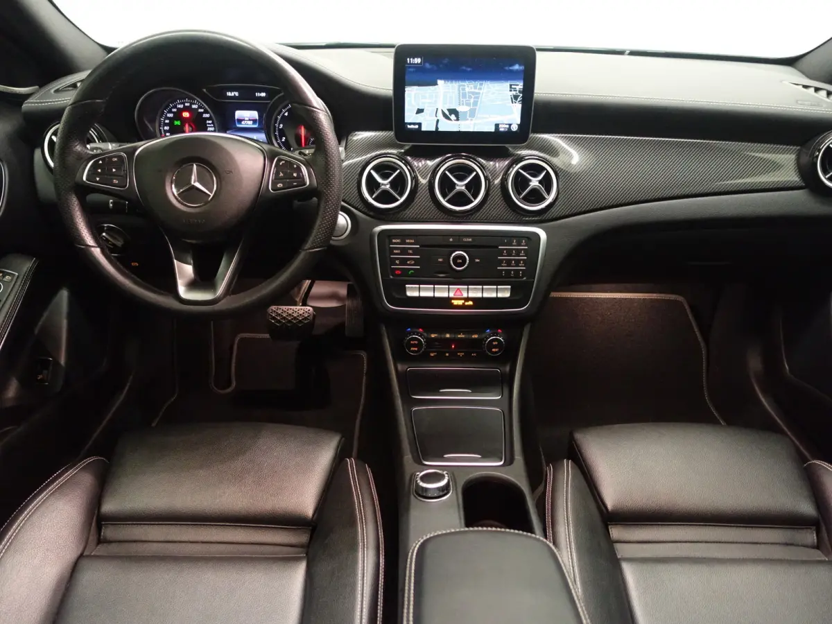 180 AMG Premium Plus Aut- Nap 47dkm, Harman Kardon, 360 camera, Sfeerverlichting, Keyless, Clima