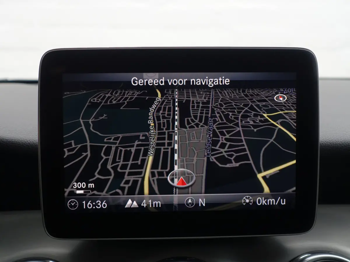 180 AMG Night Edition Aut- Panoramadak, Sfeerverlichting, Camera, Dynamic Select, Keyless, Xenon Led