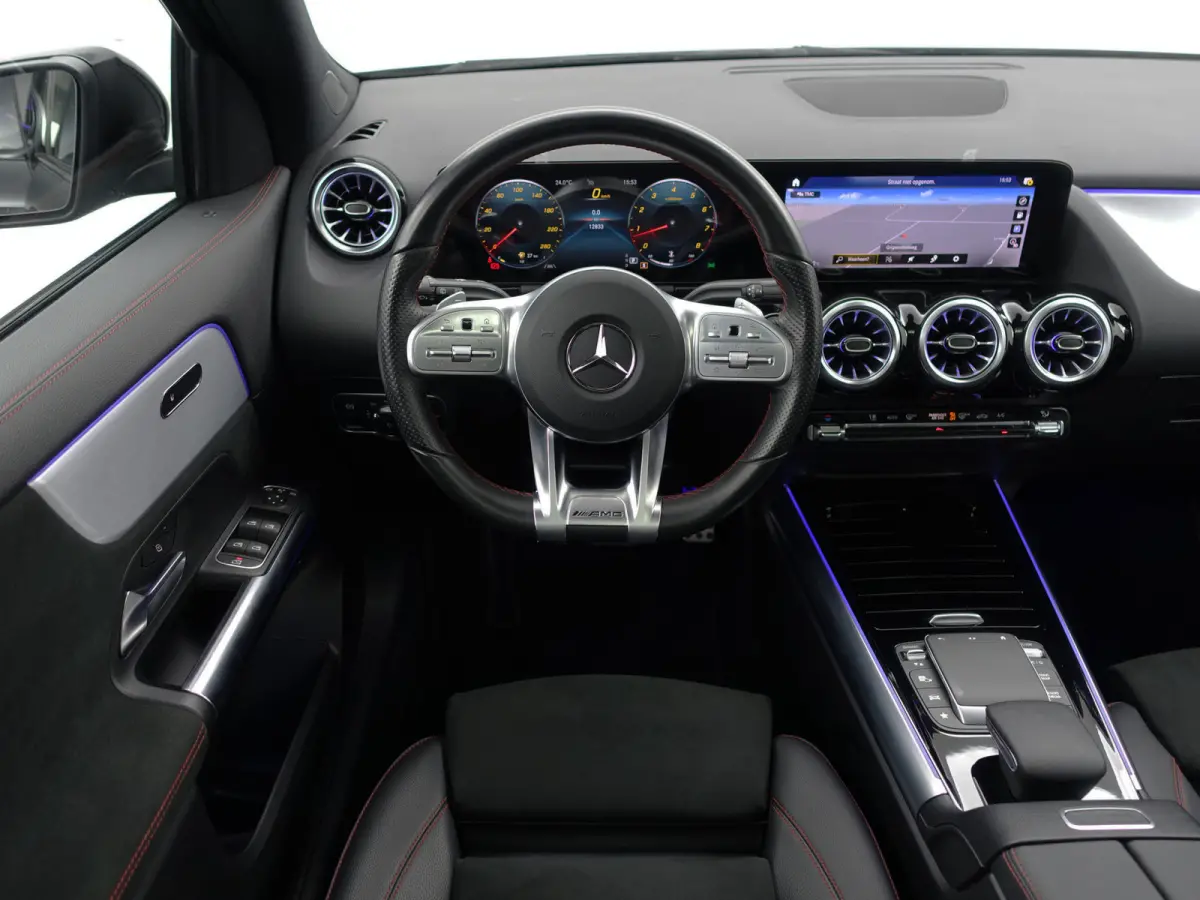 250 4MATIC AMG Night Edition Aut- NAP 12dkm, Panoramadak, Sfeerverlichting, Carplay, Xenon Led, Alcantara Sport Interieur