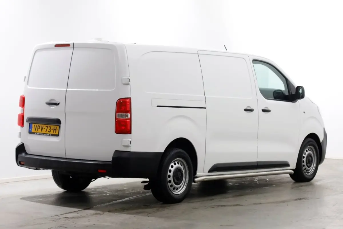 1.5 BlueHDI 102pk L3 Premium Airco/Navi/Camera 05-2022