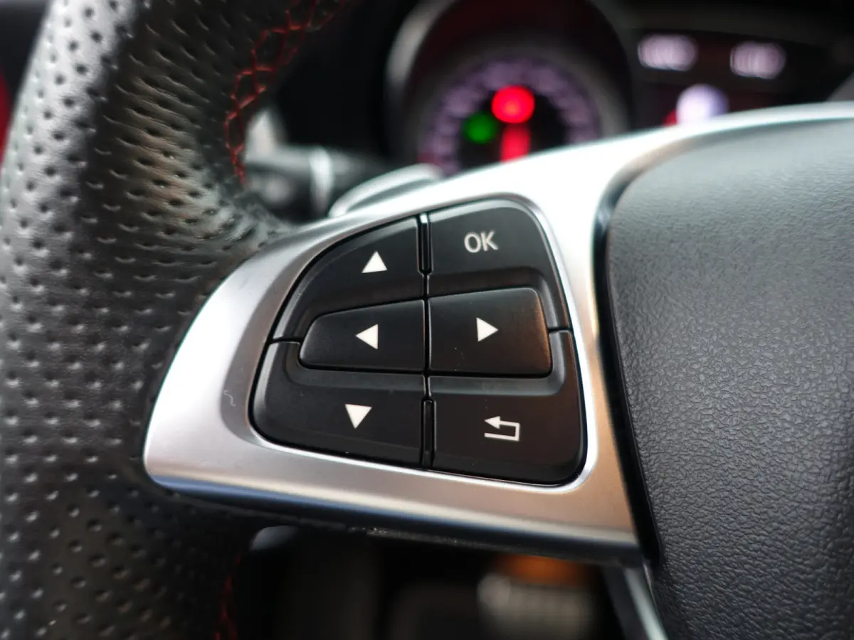180 AMG Night Edition Aut- Keyless, Camera, Sfeerverlichting, Sport Interieur, Dynamic Select