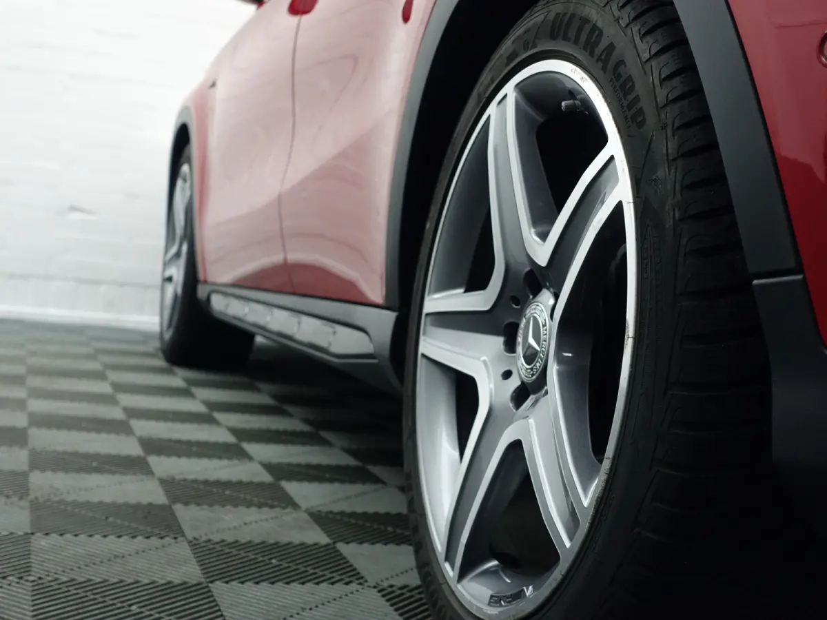 180 AMG Night Edition Aut- Keyless, Camera, Sfeerverlichting, Sport Interieur, Dynamic Select