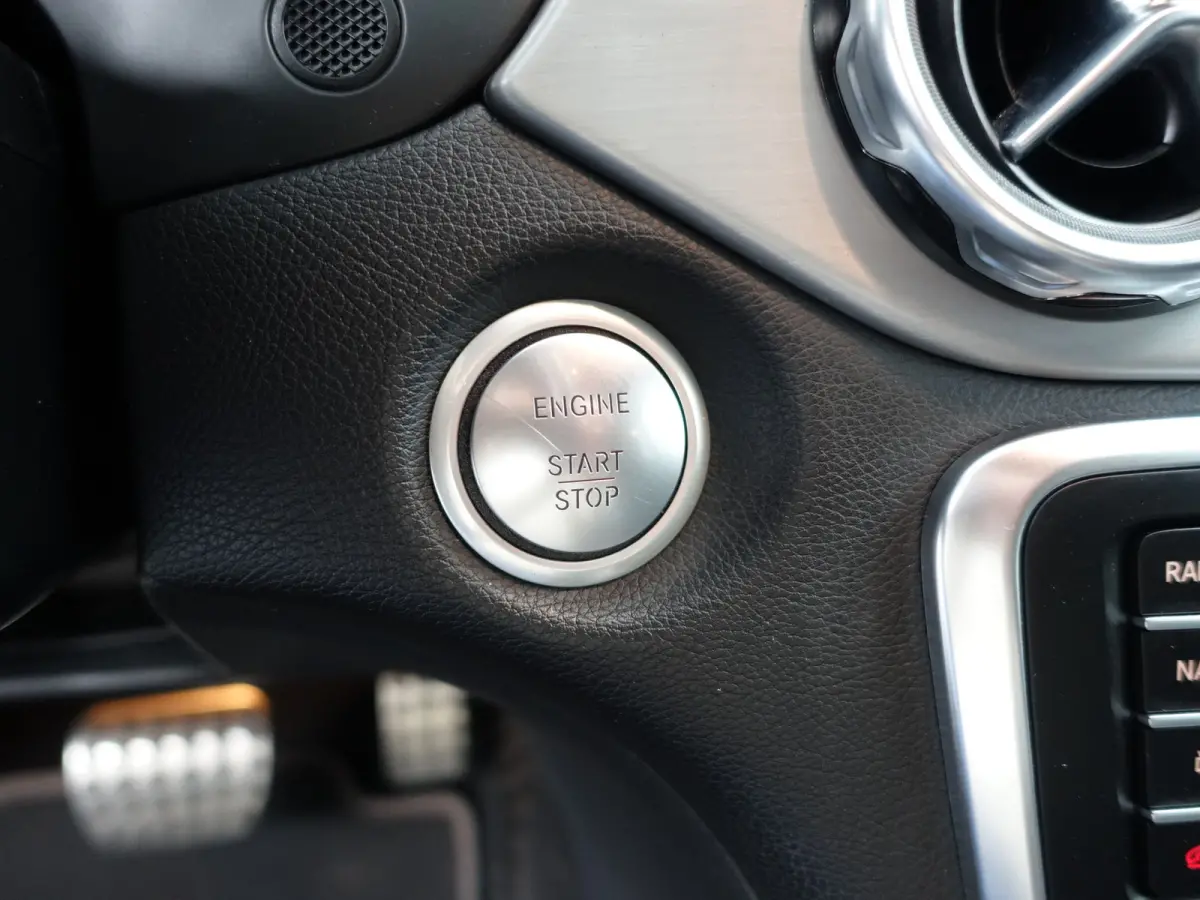 180 AMG Night Edition Aut- Keyless, Camera, Sfeerverlichting, Sport Interieur, Dynamic Select