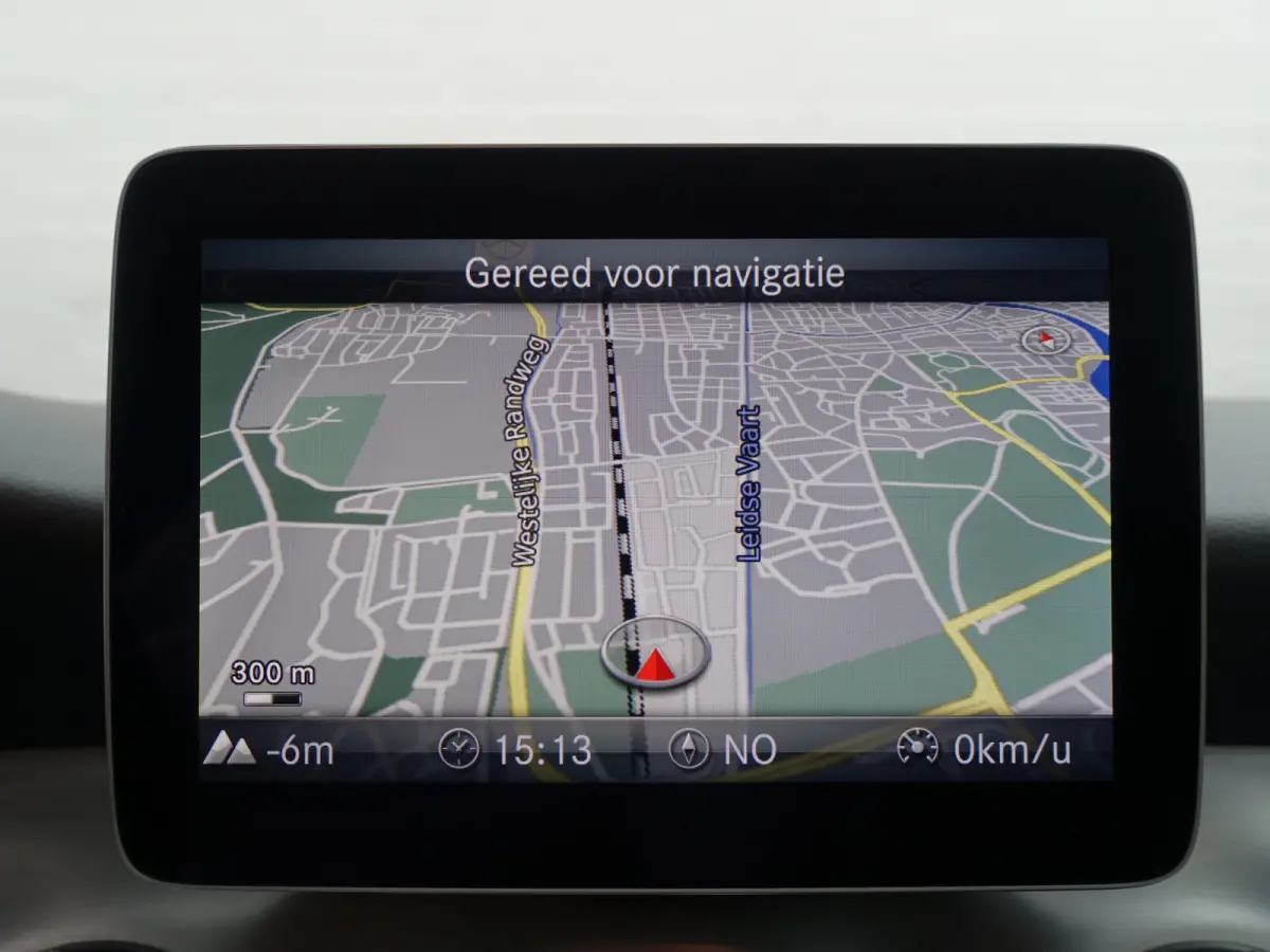 180 AMG Night Edition Aut- Keyless, Camera, Sfeerverlichting, Sport Interieur, Dynamic Select