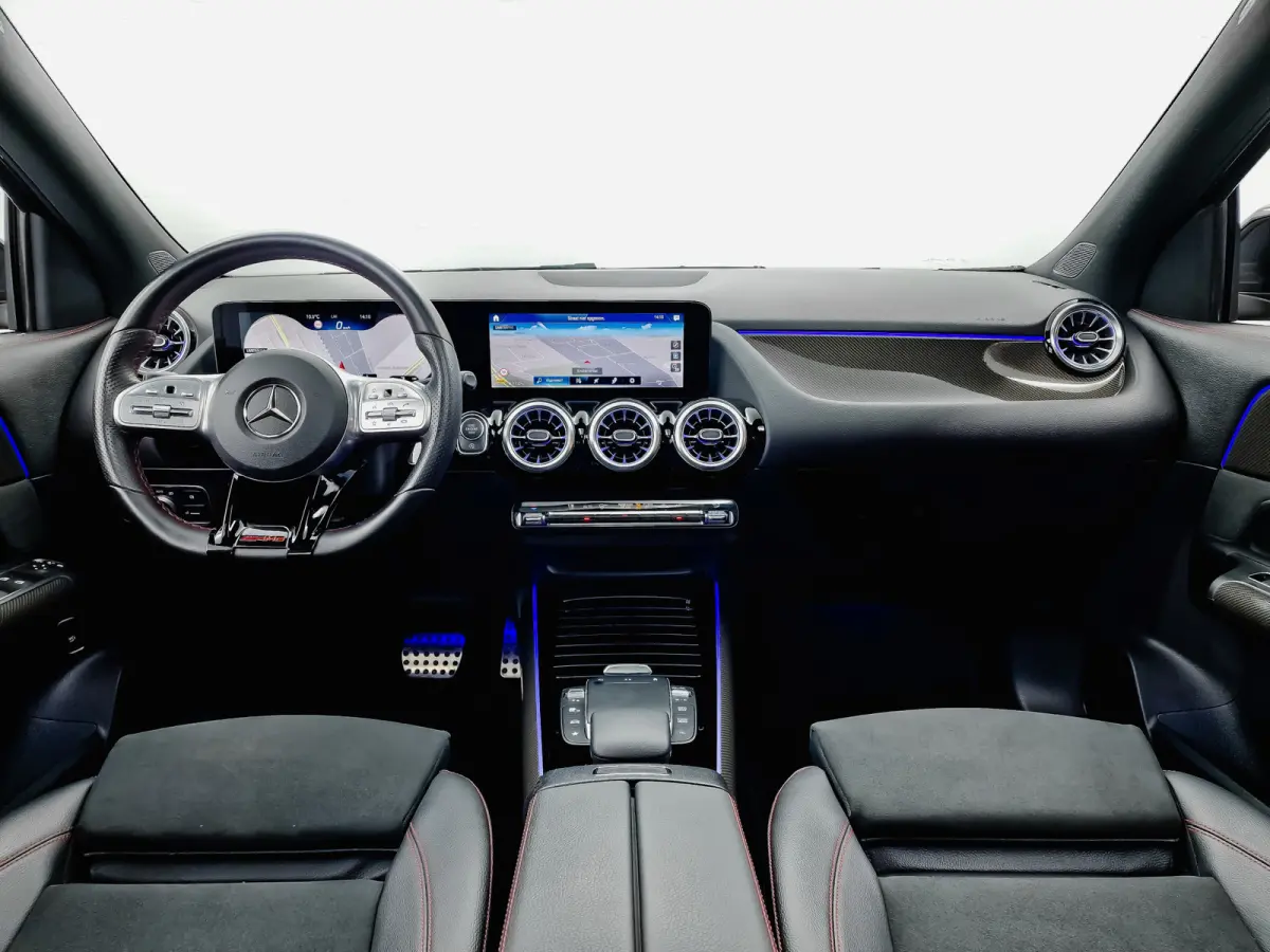 250 4-Matic AMG Night Edition Aut- Panoramadak, Sfeerverlichting, Carbon Pakket, Sideskirts, Camera