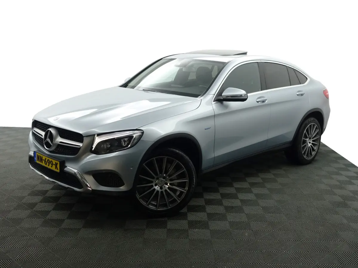350e 4MATIC AMG Prestige Plus Aut- Schuifdak, Burmester Audio, Keyless, Lane Assist, Xenon Led, Leder Interieur