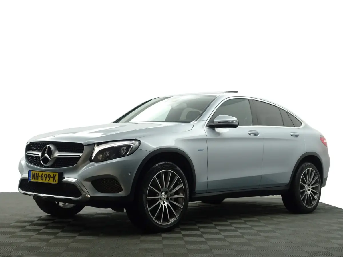 350e 4MATIC AMG Prestige Plus Aut- Schuifdak, Burmester Audio, Keyless, Lane Assist, Xenon Led, Leder Interieur