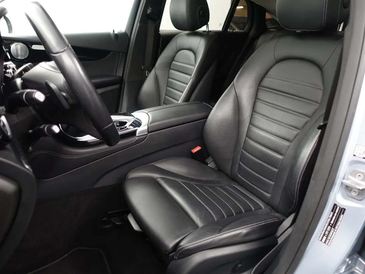 350e 4MATIC AMG Prestige Plus Aut- Schuifdak, Burmester Audio, Keyless, Lane Assist, Xenon Led, Leder Interieur