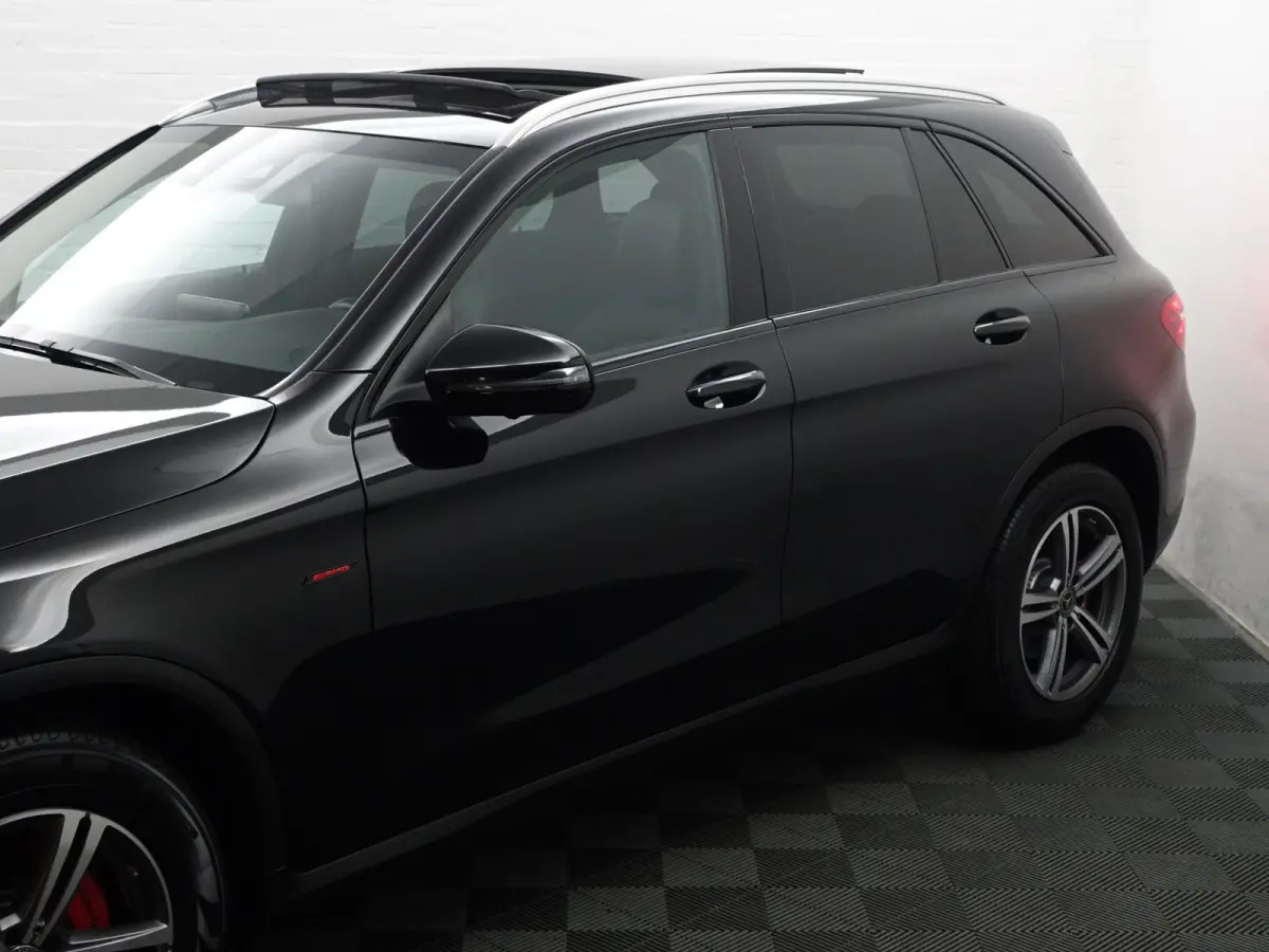 220 d 4MATIC AMG Premium Plus Aut- Panoramadak, 360 Camera, Sfeerverlichting, Ada Cruise, Elek Trekhaak, Leder Sport Interieur