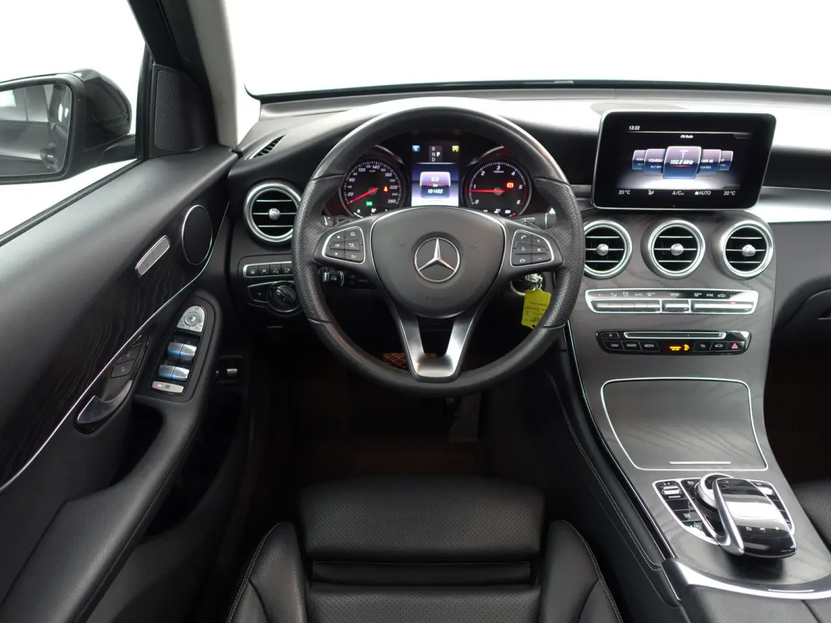 220 d 4MATIC AMG Premium Plus Aut- Panoramadak, 360 Camera, Sfeerverlichting, Ada Cruise, Elek Trekhaak, Leder Sport Interieur