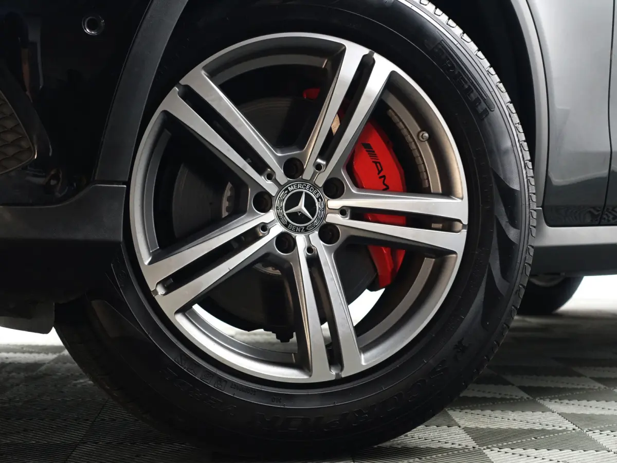 220 d 4MATIC AMG Premium Plus Aut- Panoramadak, 360 Camera, Sfeerverlichting, Ada Cruise, Elek Trekhaak, Leder Sport Interieur