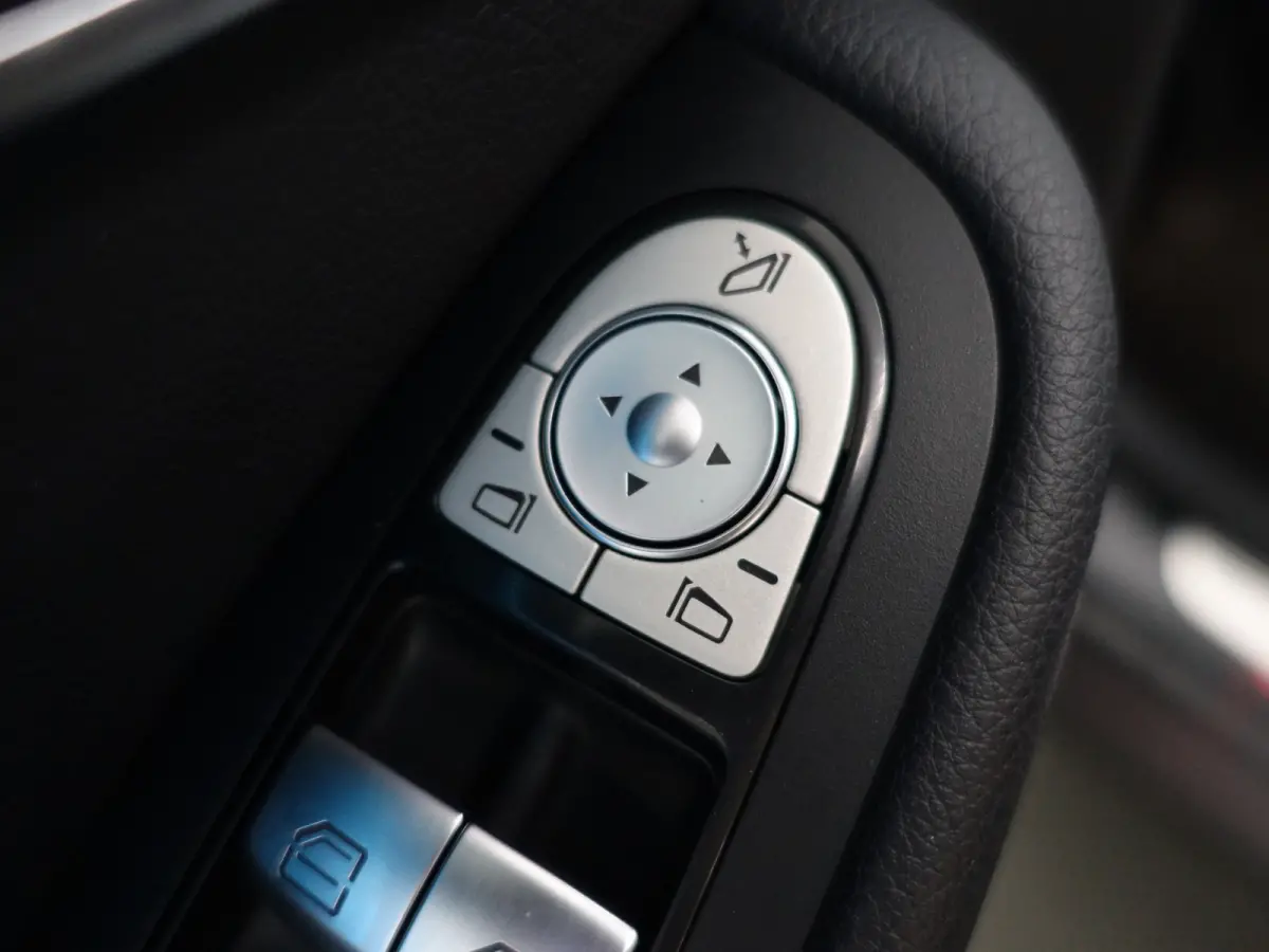 220 d 4MATIC AMG Premium Plus Aut- Panoramadak, 360 Camera, Sfeerverlichting, Ada Cruise, Elek Trekhaak, Leder Sport Interieur