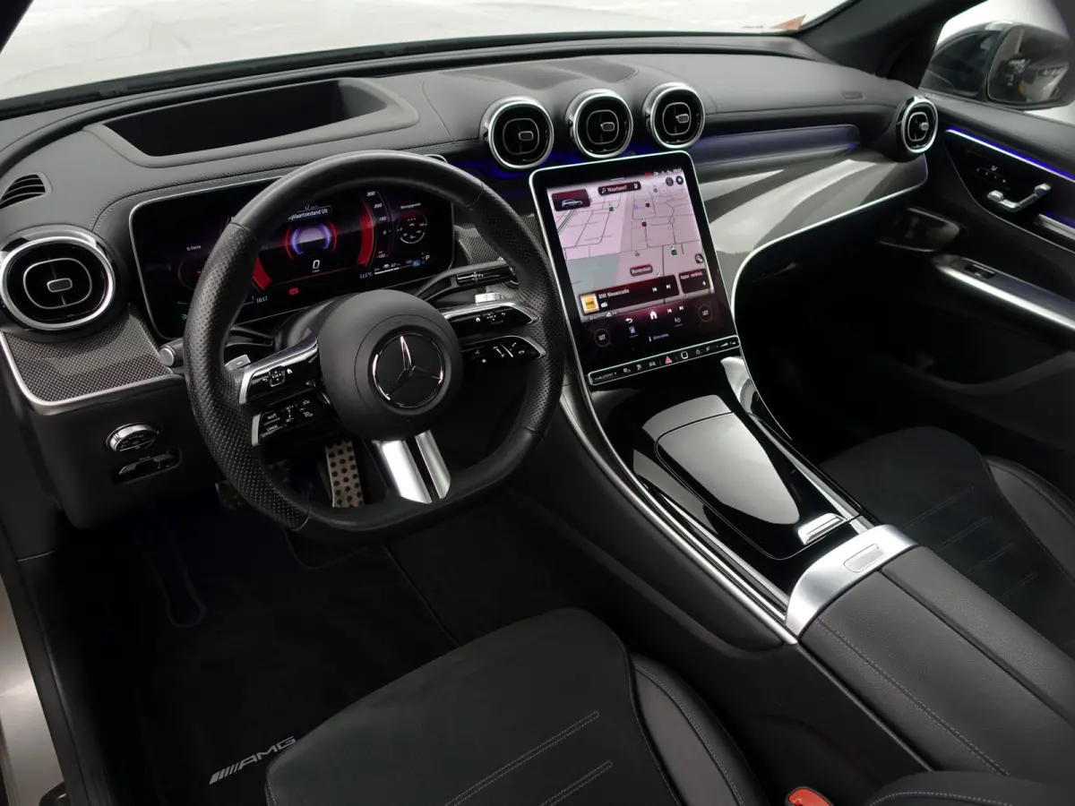 400e 4MATIC AMG Line- Achteras besturing, Burmester Audio, Head Up, Panoramadak, Carbon, Sfeerverlichting