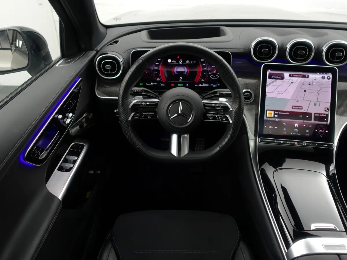 400e 4MATIC AMG Line- Achteras besturing, Burmester Audio, Head Up, Panoramadak, Carbon, Sfeerverlichting