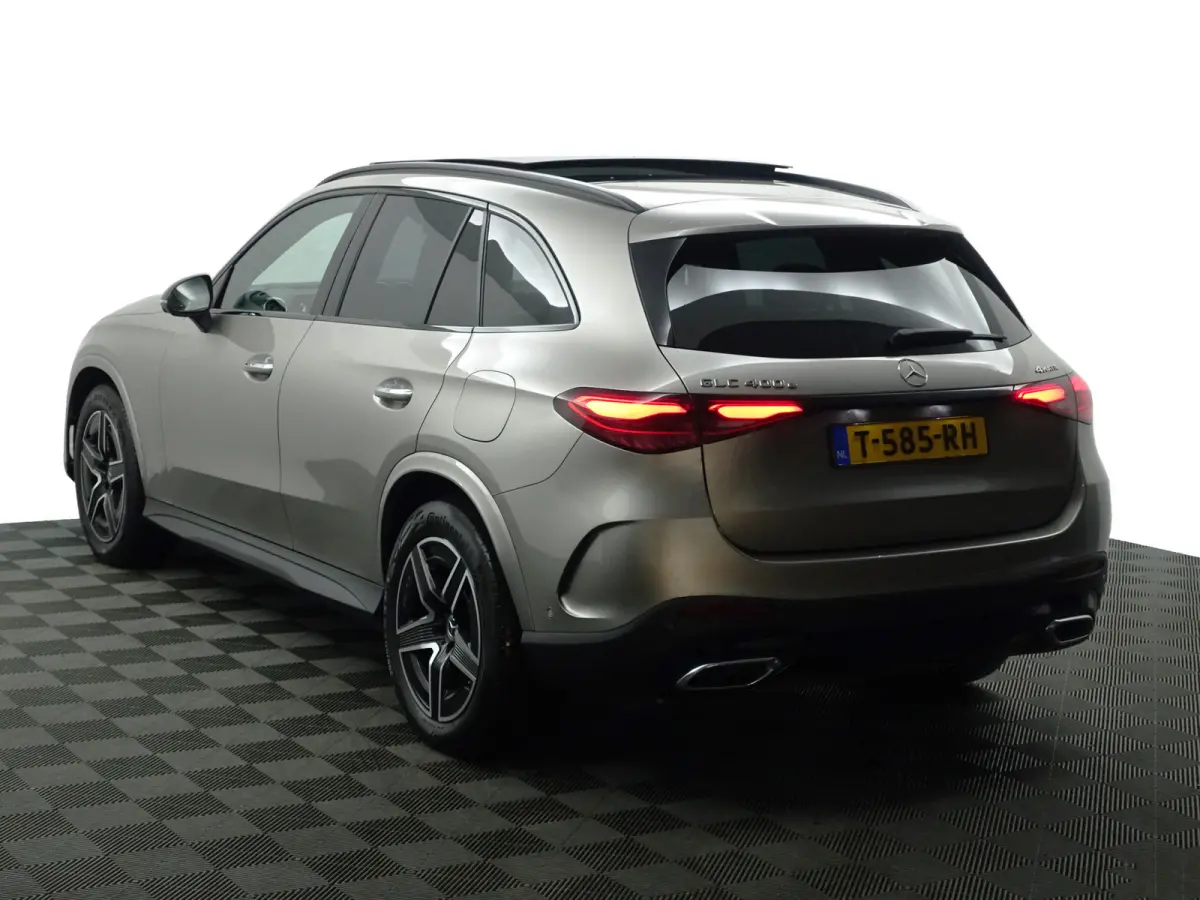 400e 4MATIC AMG Line- Achteras besturing, Burmester Audio, Head Up, Panoramadak, Carbon, Sfeerverlichting
