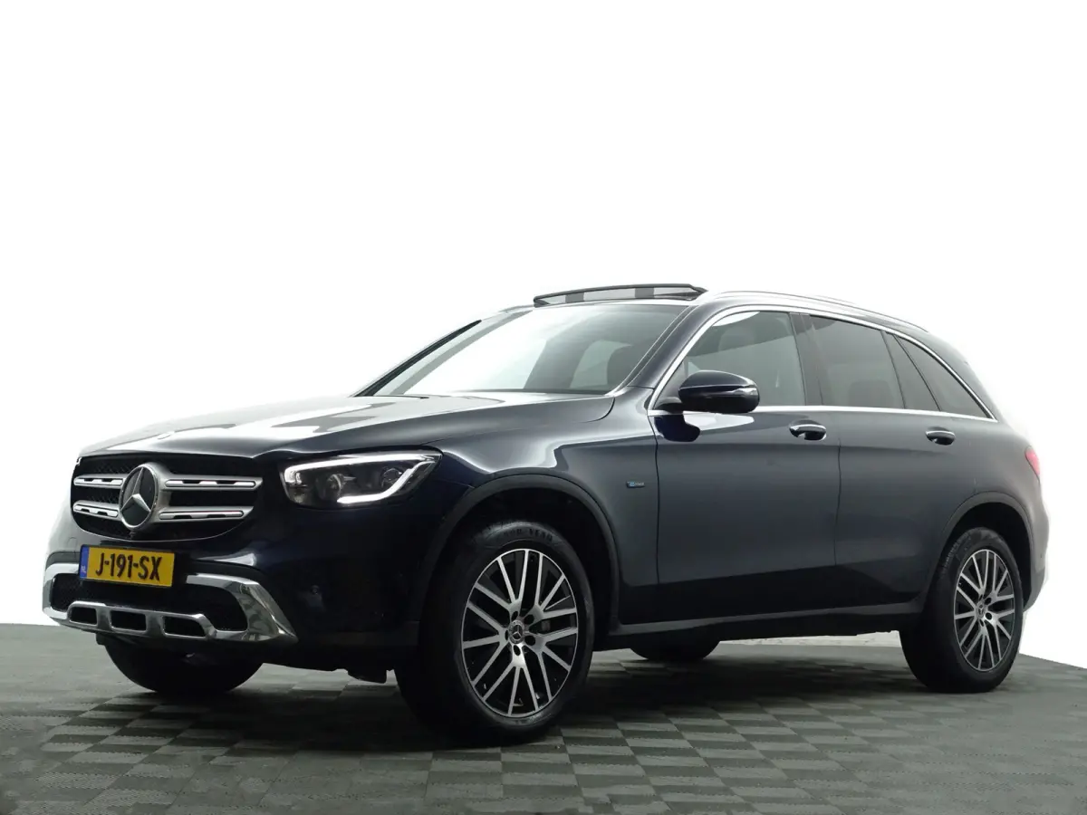 4MATIC AMG Prestige Plus Aut- Panoramadak, 360 Camera, Sfeerverlichting, Virtual Cockpit, Burmester, Standkachel