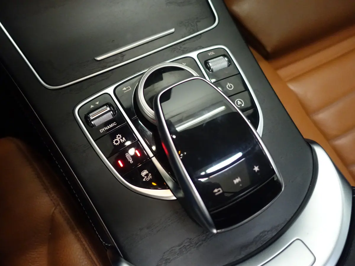 43 AMG 4MATIC Aut- Panoramadak, Burmester Surround Audio, Ada Cruise, Camera, Nappa Leder Interieur