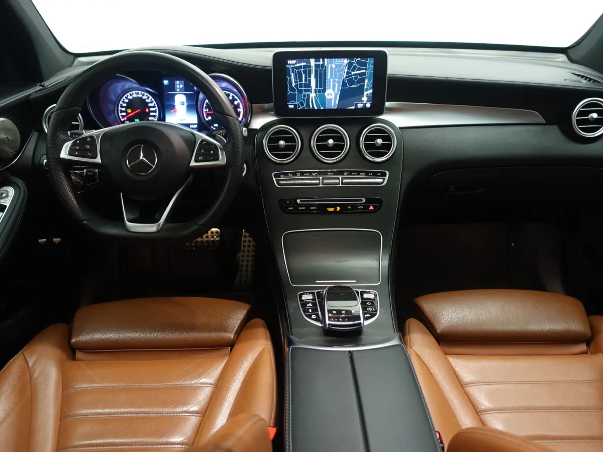 43 AMG 4MATIC Aut- Panoramadak, Burmester Surround Audio, Ada Cruise, Camera, Nappa Leder Interieur